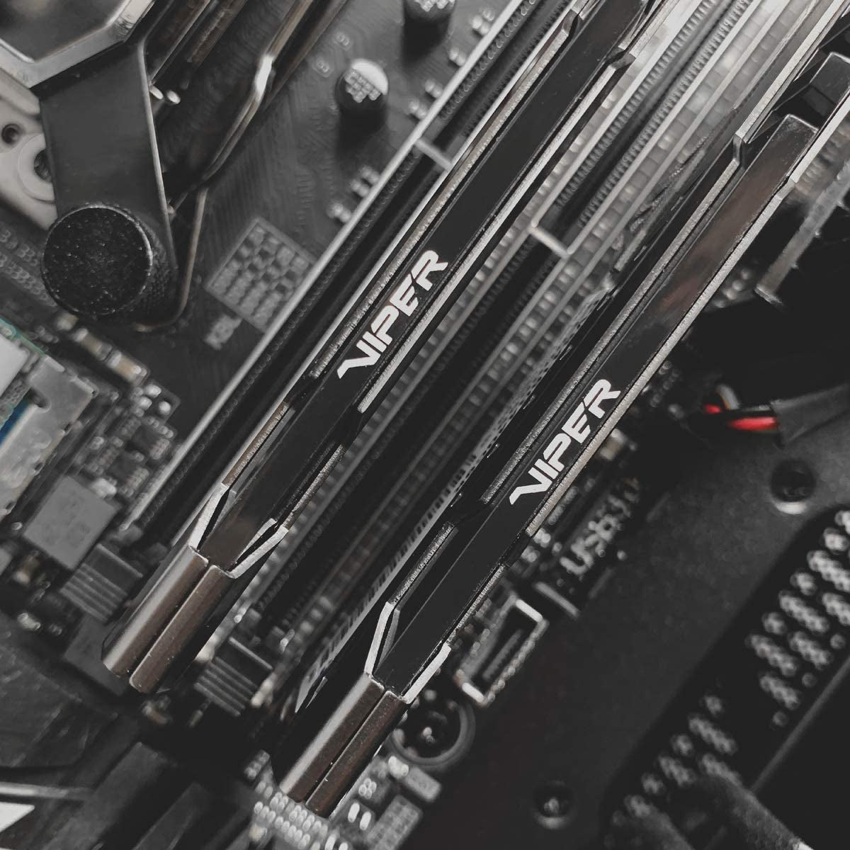 Patriot Viper Steel 16GB DDR4 3200MHz CL16 Gaming RAM - High-Performance UDIMM for Desktop with XMP Compatibility