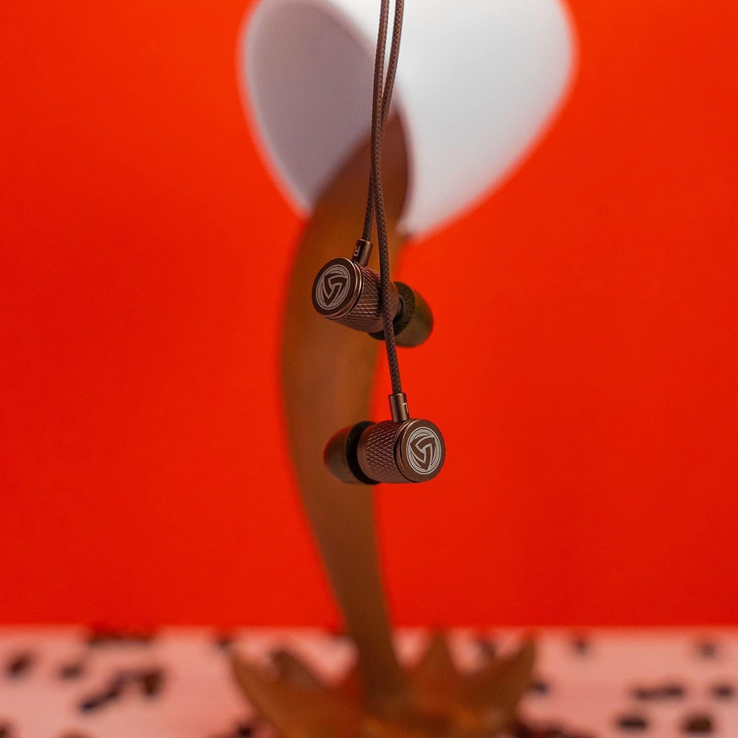 LUDOS Ultra Wired Earbuds - Comfortable Noise-Isolating Earphones with Microphone, Memory Foam for Kids & Adults, 5-Year Warranty, Perfect for iPhone & Samsung - Brown